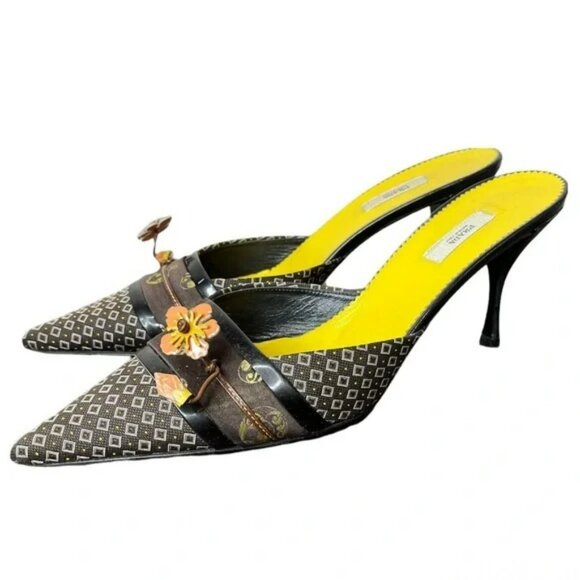 Vintage Prada Kimono Floral Pop Out Flower Kitten Heels Pointed Mules.  SZ 37.5 - Picture 1 of 7